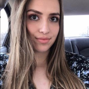 Meet your Posher, Torie